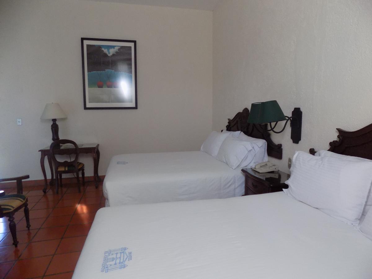 Hotel El Convento Leon Nicaragua ภายนอก รูปภาพ