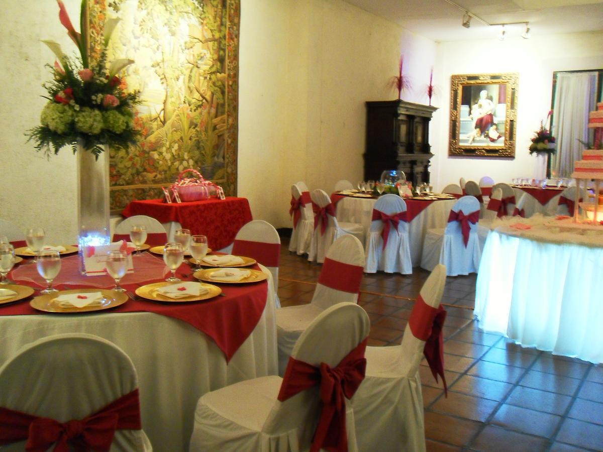 Hotel El Convento Leon Nicaragua ภายนอก รูปภาพ