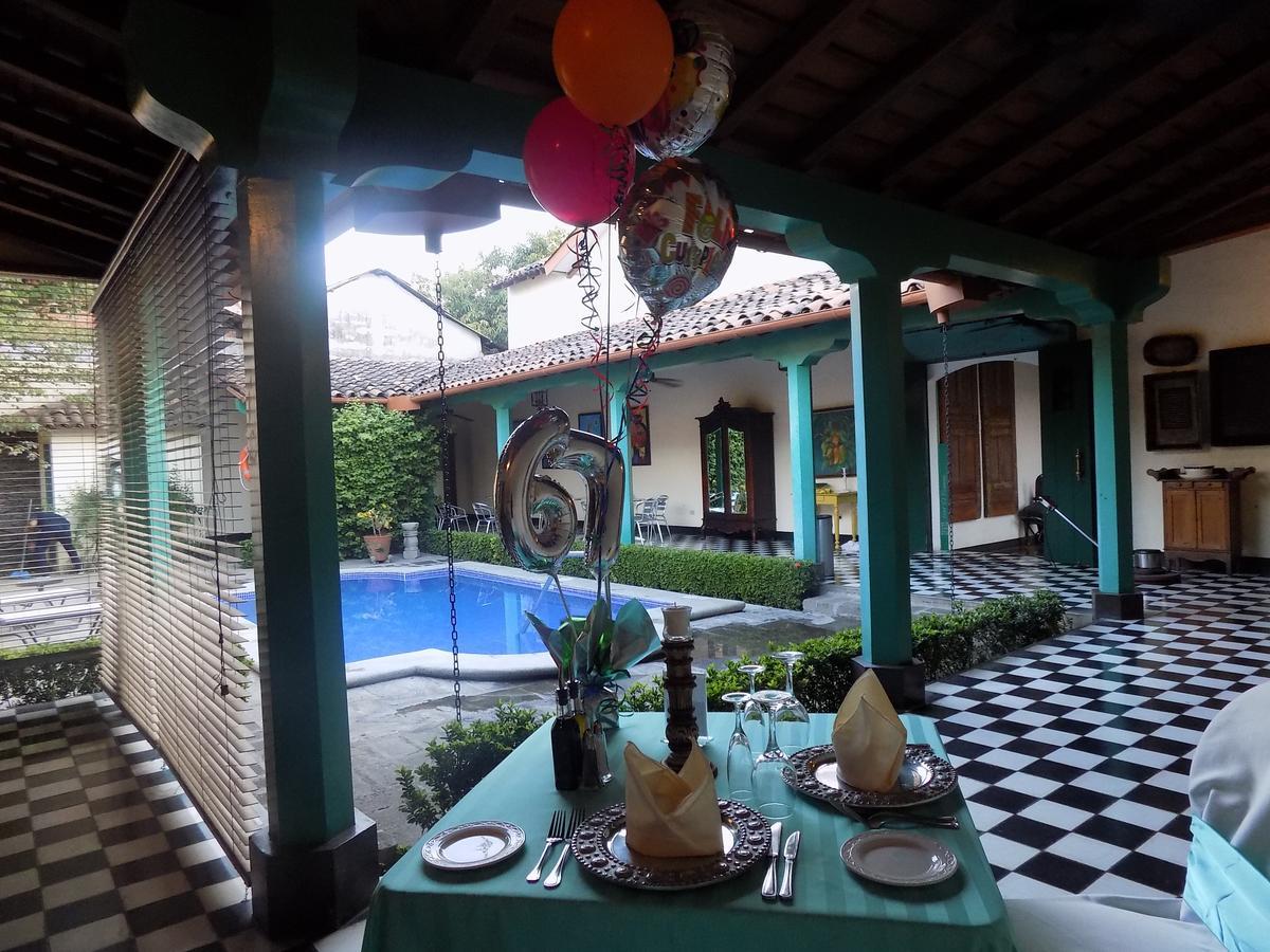 Hotel El Convento Leon Nicaragua ภายนอก รูปภาพ